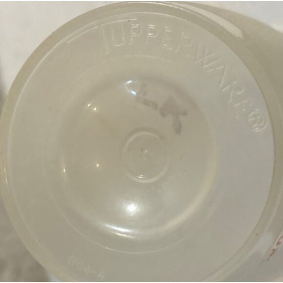 Vintage Tupperware 16 oz QUICK SHAKE Replacement Cup Translucent Plastic - Picture 6 of 6